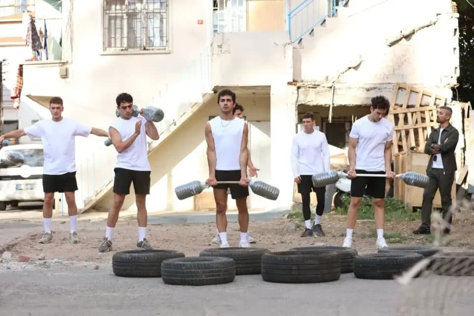 بالا و پایین استانبول - قسمت 18